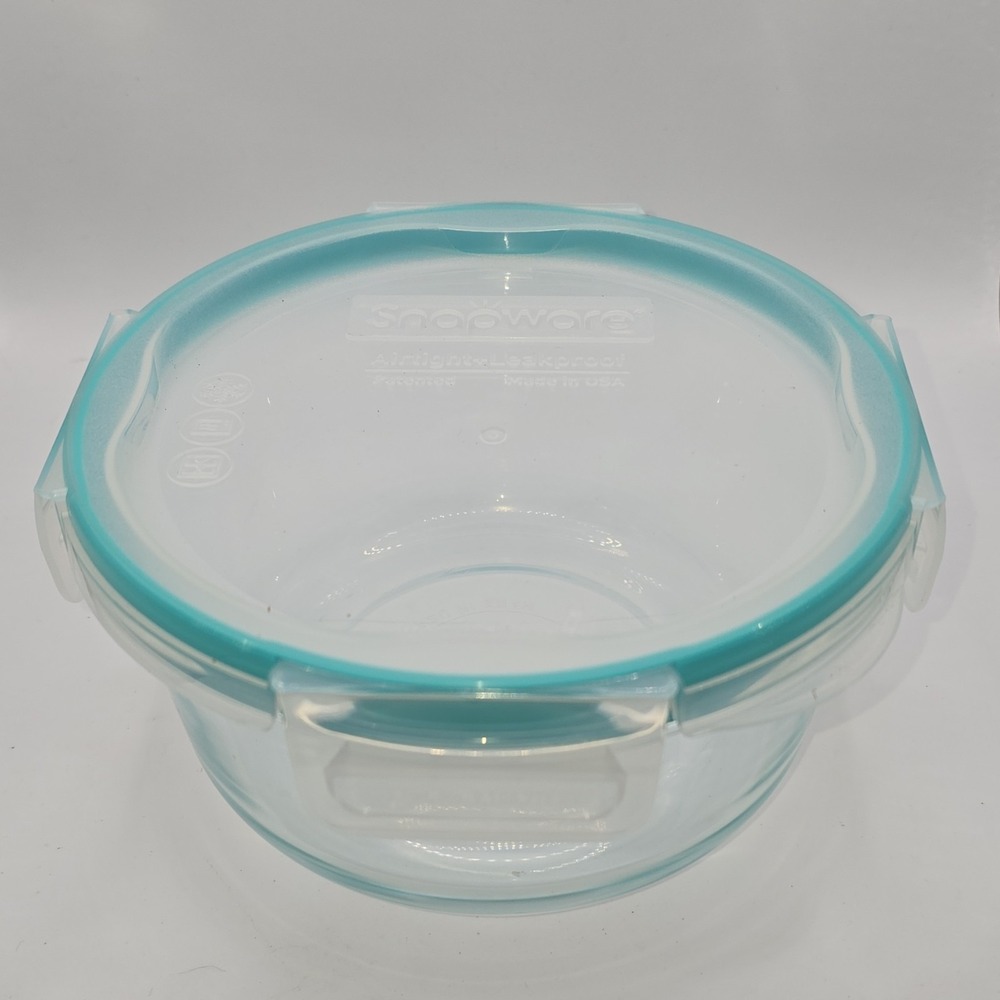Snapware Blue Glass Round Airtight Leakproof Storage‎ Container Set, 4 Cups